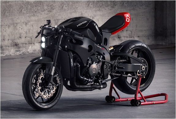 huge-moto-custom-motorcycle-kit.jpg