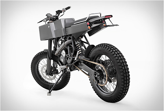 yamaha-scorpio-thrive-motorcycles-2.jpg