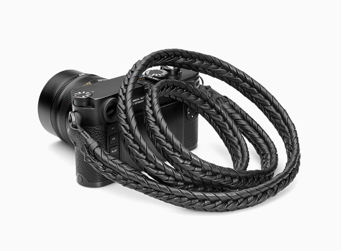 BRAIDED LEATHER CAMERA STRAP