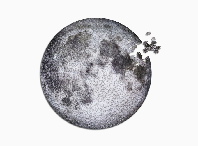 THE MOON PUZZLE