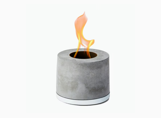 PERSONAL CONCRETE FIREPLACE