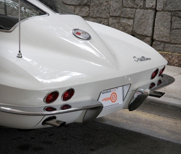 1963-chevrolet-corvette-6.jpg