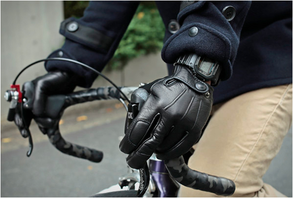 Leather Bike Gloves | By Narifari | Image