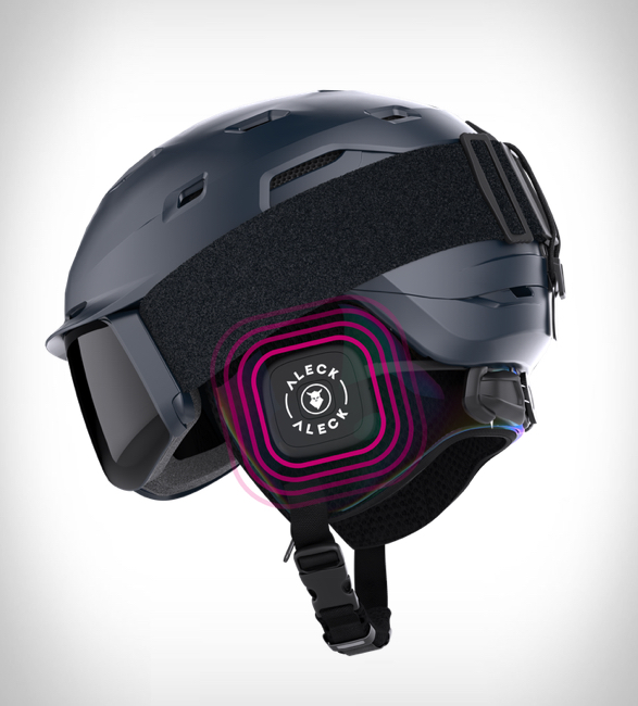 aleck-nunchucks-helmet-audio-communucation-2.jpeg | Image