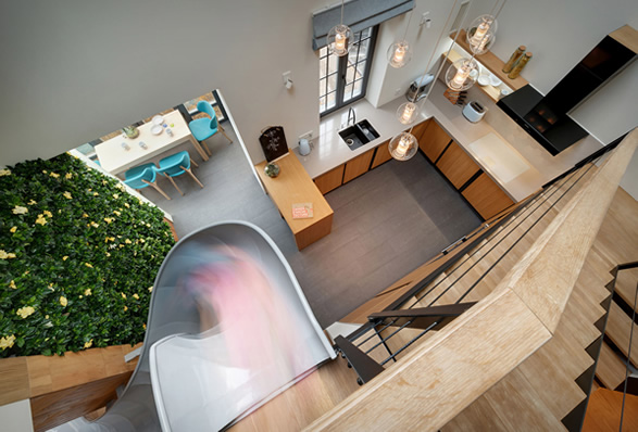 apartment-with-a-slide-13.jpg