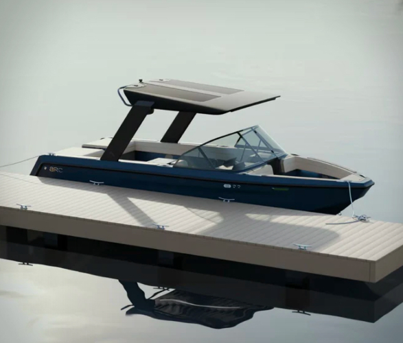 arc-sport-electric-wake-boat-2.jpeg | Image