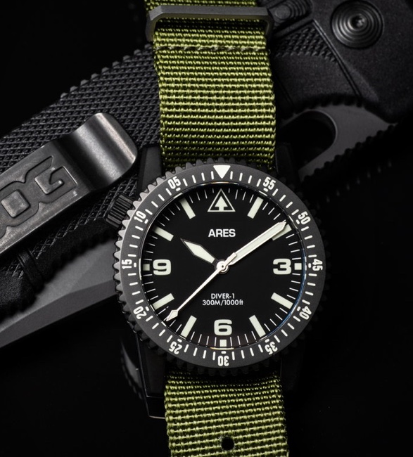 ares-diver-watch-7.jpg