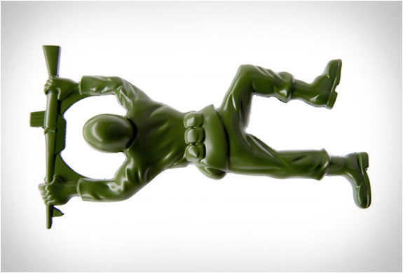 army-man-bottle-opener-3.jpg | Image