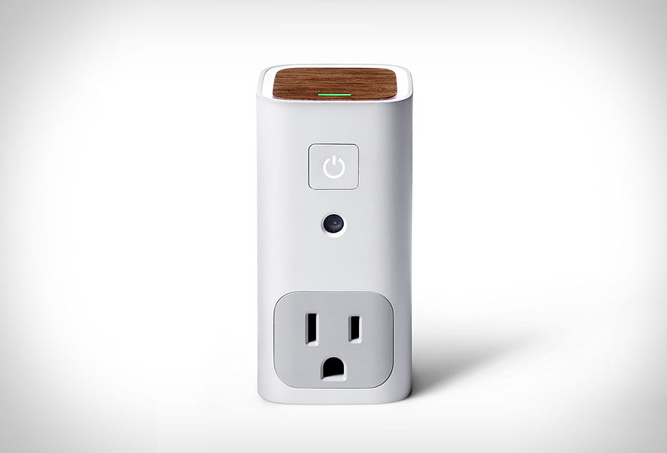 AWAIR GLOW SMART OUTLET | Image