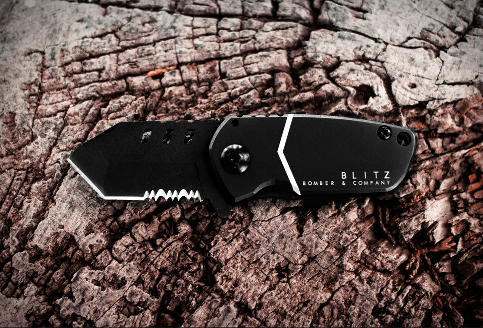 B-2 Blitz Pocket Knife | Image
