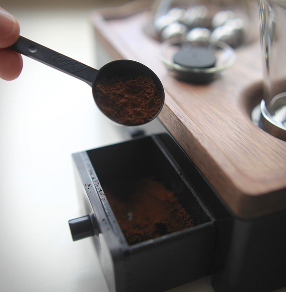 barisieur-coffee-making-alarm-clock-4.jpg | Image