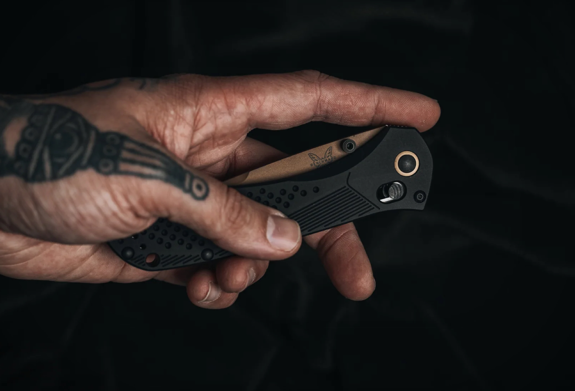 Benchmade 710 AXIS Lock Knife - Image