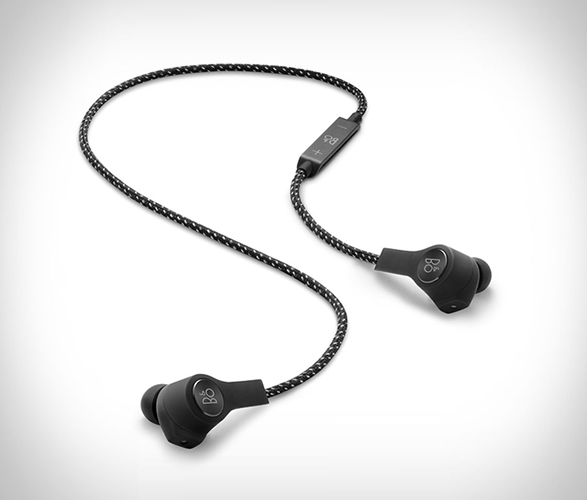 beoplay-h5-earphones-2.jpg | Image