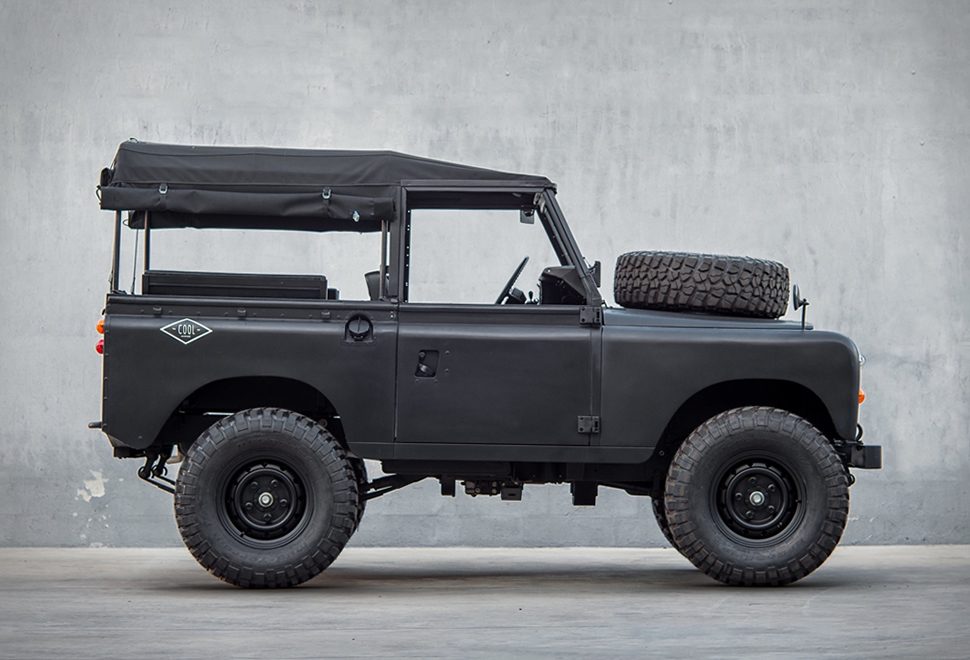 Blacked-Out Series 3 Defender | Image