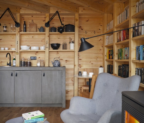 bookworm-cabin-6.jpg