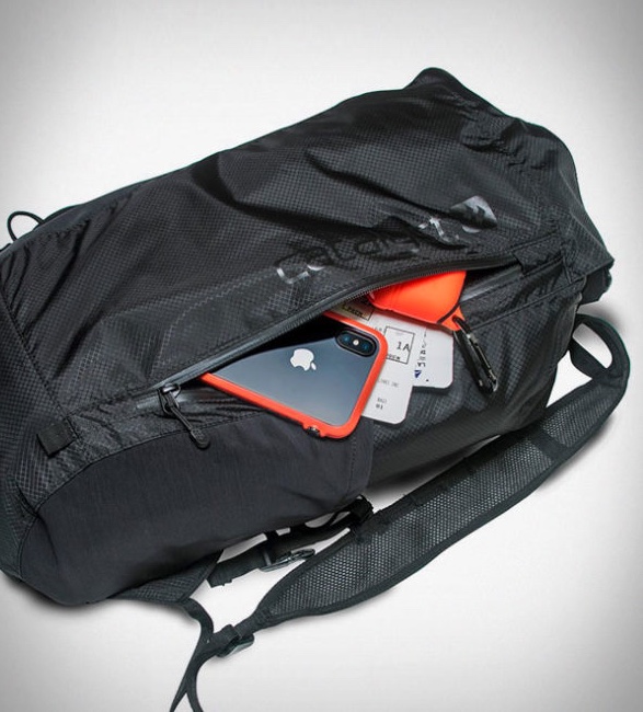 catalyst-waterproof-backpack-4.jpg | Image