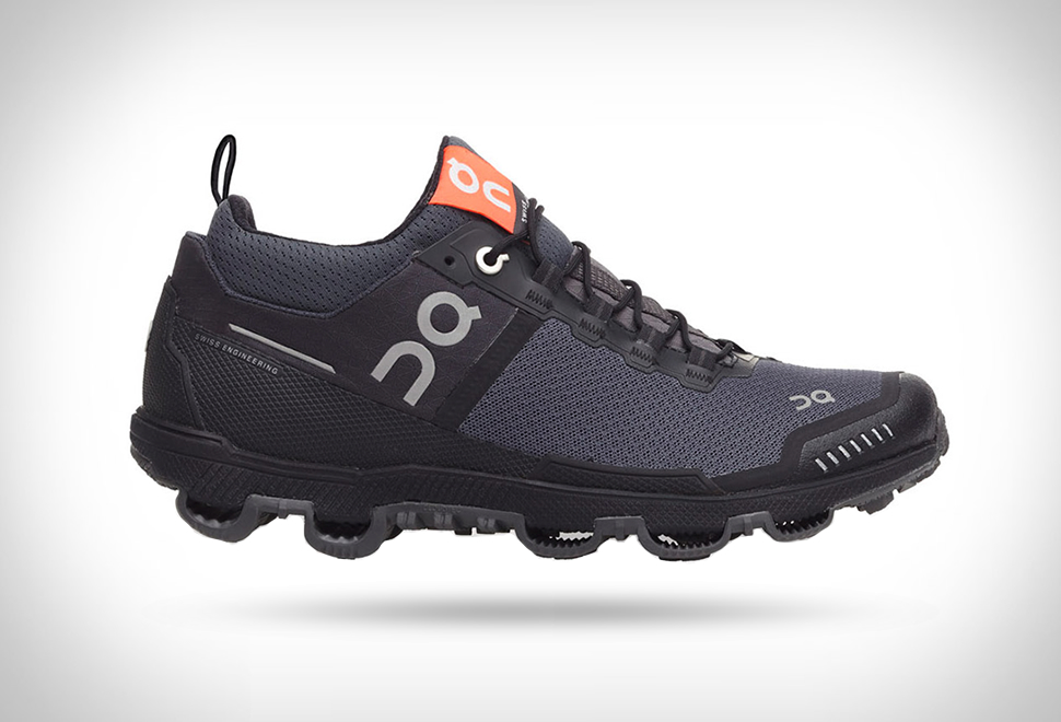 CLOUDVENTURE RUNNING SHOES | Image