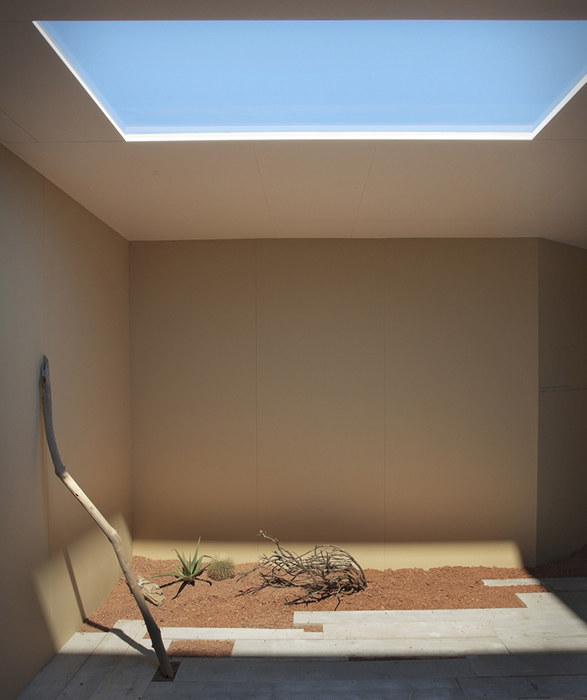 coelux-artificial-skylight-5.jpg | Image