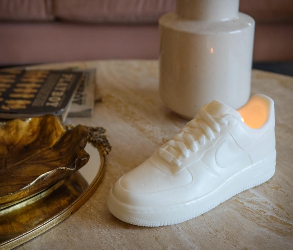 colle-vintage-sneaker-candles-3.jpg | Image