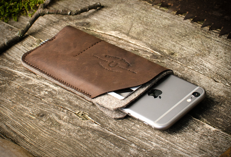 CRAZY HORSE LEATHER ACCESSORIES | Image