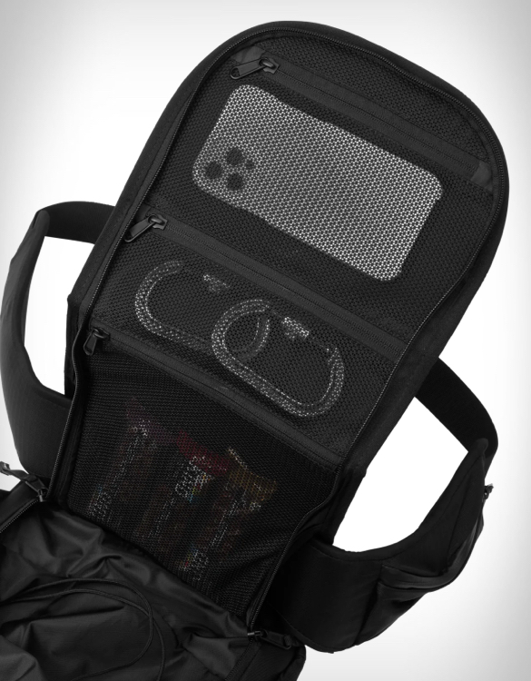 db-fjall-backpack-6.jpg