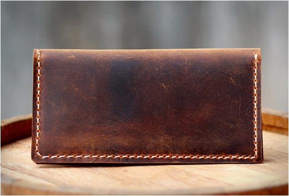 distressed-leather-iphone-wallet-4.jpg | Image