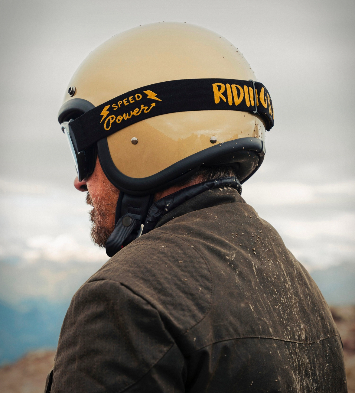 dmd-vintage-motorcycle-helmets-9.jpg