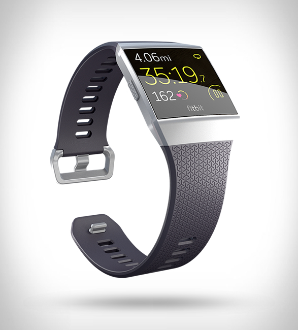 fitbit-iconic-smartwatch-4.jpg | Image