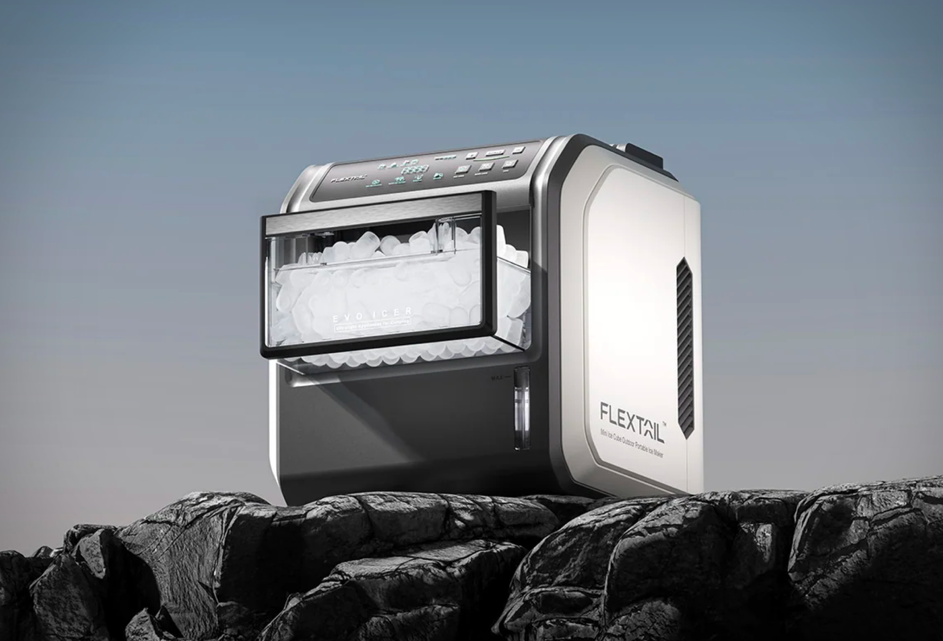 Flextail Battery-Powered Ice Maker | Image