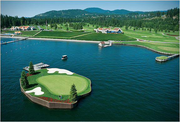 floating-green-coeur-dalene-golf-course-10.jpg