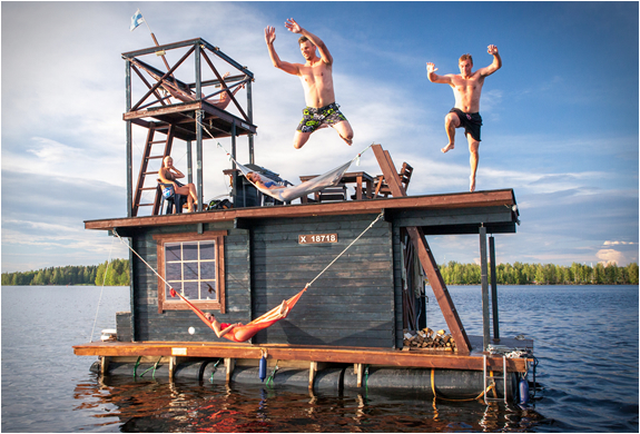 floating-sauna-houseboat-2.jpg | Image