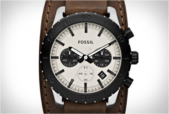 fossil-keaton-leather-watch-3.jpg | Image