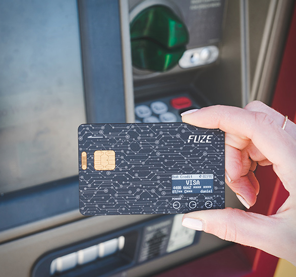 fuze-smart-credit-card-5.jpg |  Изображение