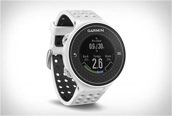 Garmin Approach S6 Golf Watch | Image