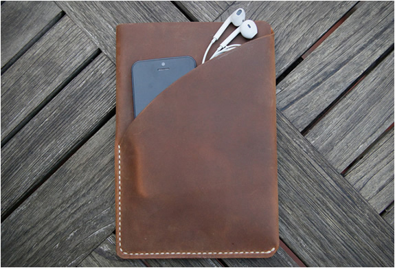 grams28-ipad-mini-leather-sleeve-3.jpg | Image