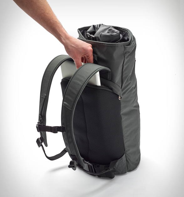 henty-wingman-backpack-2.jpg | Image
