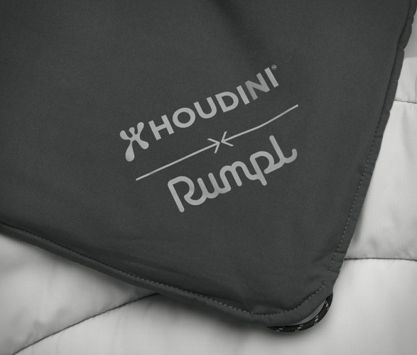 houdini-rumpl-reconnect-blanket-4.jpeg | Image