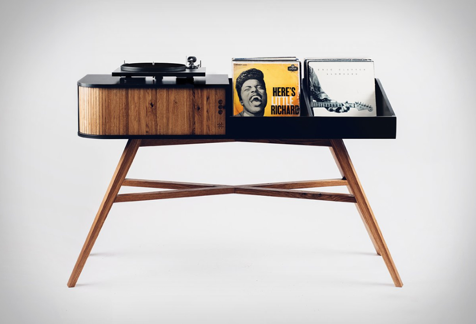 HRDL Vinyl Table | Image