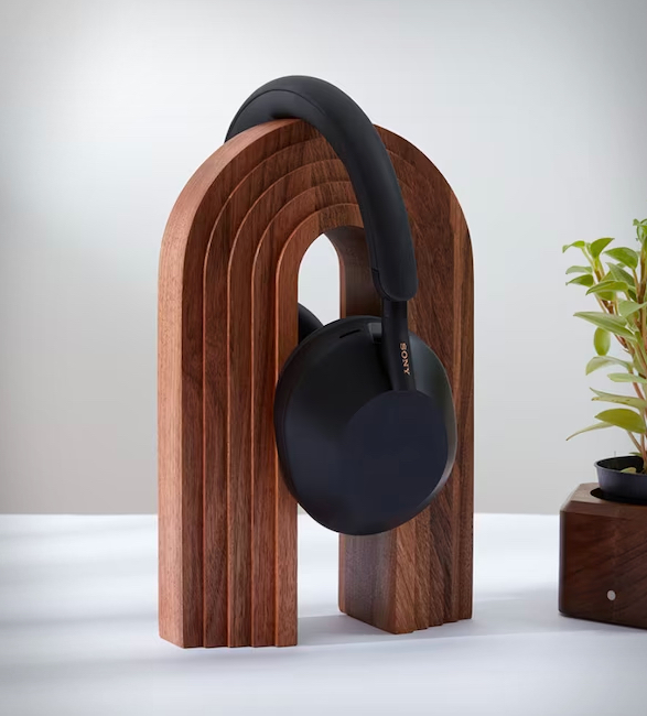 hrdwood-headphone-stands-3.jpeg | Image
