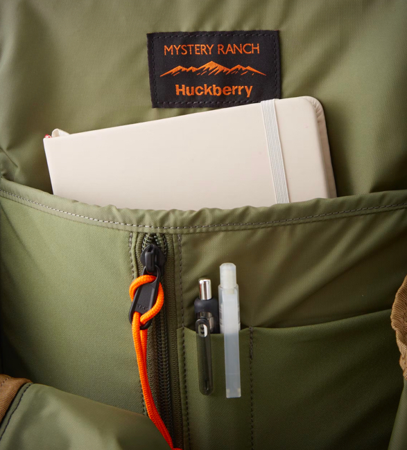 huckberry-mystery-ranch-greenbelt-hybrid-backpack-4.jpeg | Image