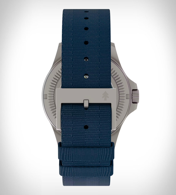 huckberry-timex-titanium-automatic-field-watch-3.jpg | Image