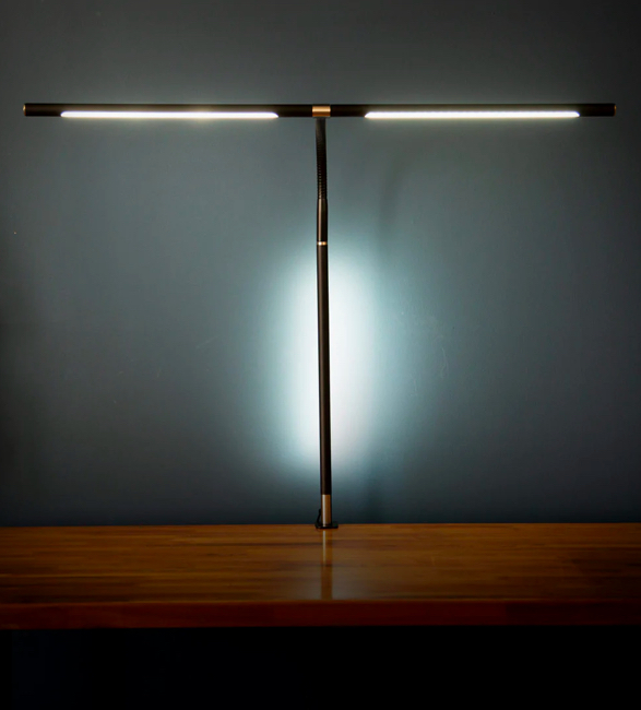 illum-desk-light-2.jpg | Image