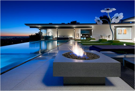 Breathtaking Hollywood Hills Residence For Sale | Image