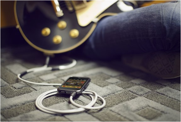 GUITAR CONNECT CABLE | BY GRIFFIN | Image