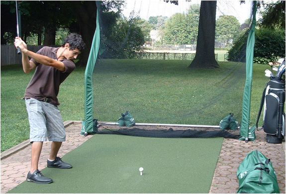 img_indoor_golf_practice_net_2.jpg | Image