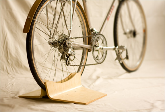Pinch Bike Stand | By Clank Works | Image