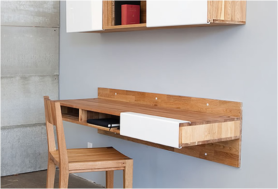 WALL MOUNTED DESK | FOR SMALL SPACES | Image