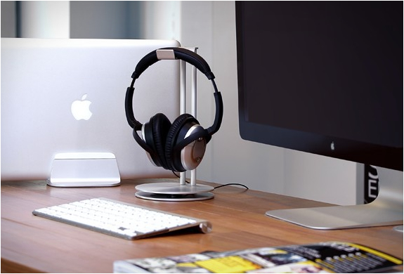 HEADPHONE STAND | BY JUST MOBILE | Image