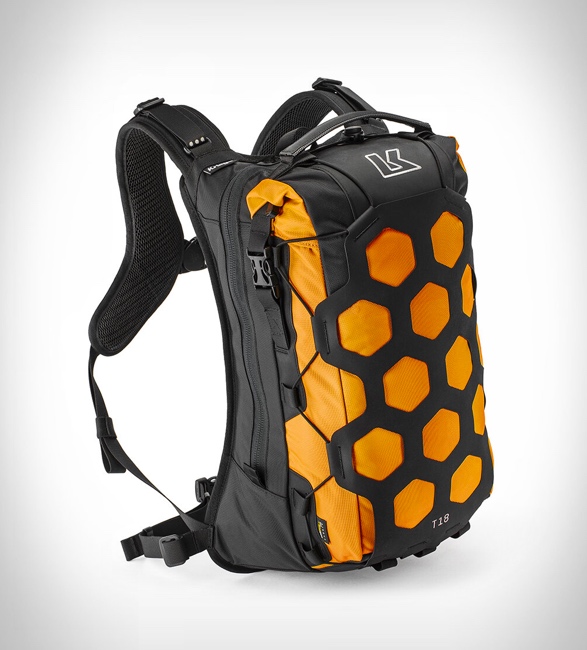 kriega-trail-adventure-backpack-2.jpg | Image
