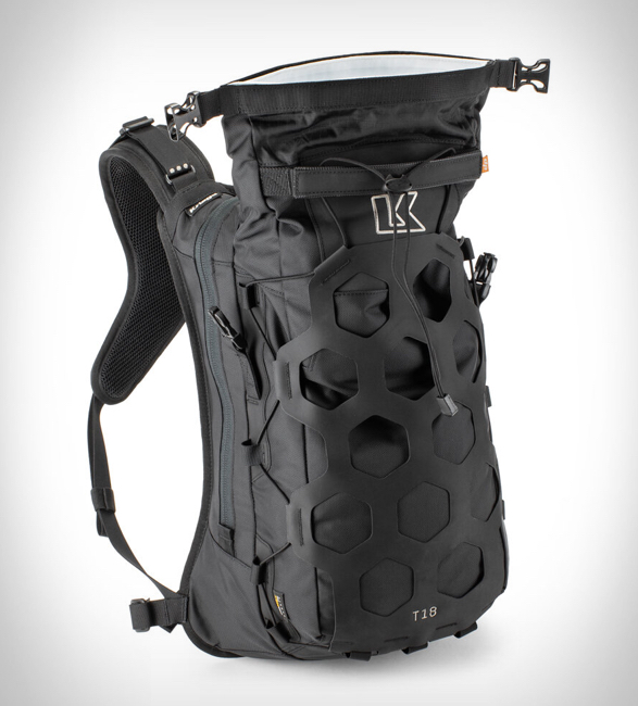 kriega-trail-adventure-backpack-5.jpg | Image